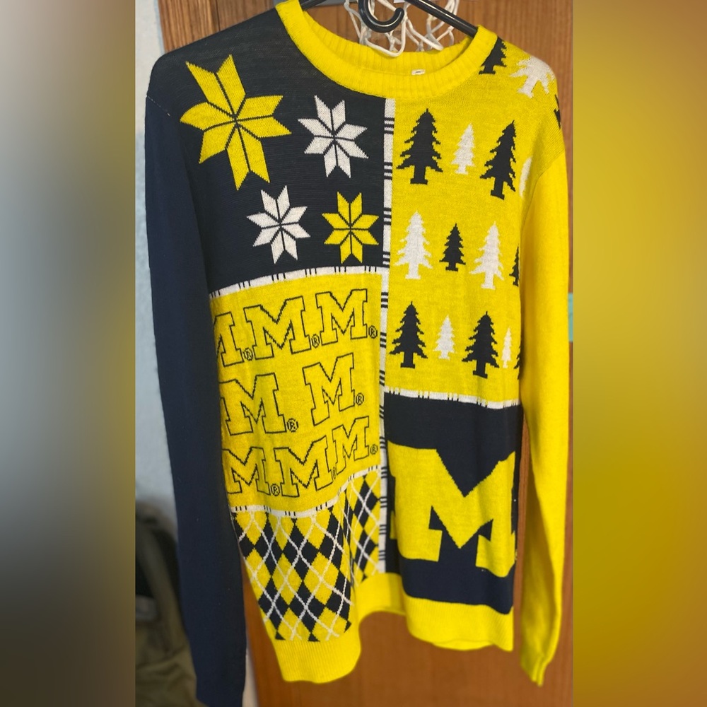 Michigan Wolverine Christmas sweater